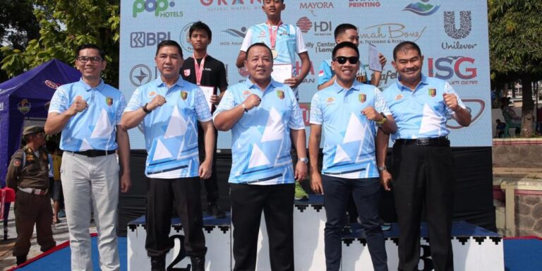 Gubernur Arinal Djunaidi Buka Kejuaraan Renang Antar Perkumpulan dan Fun Swimming se-Sumatera