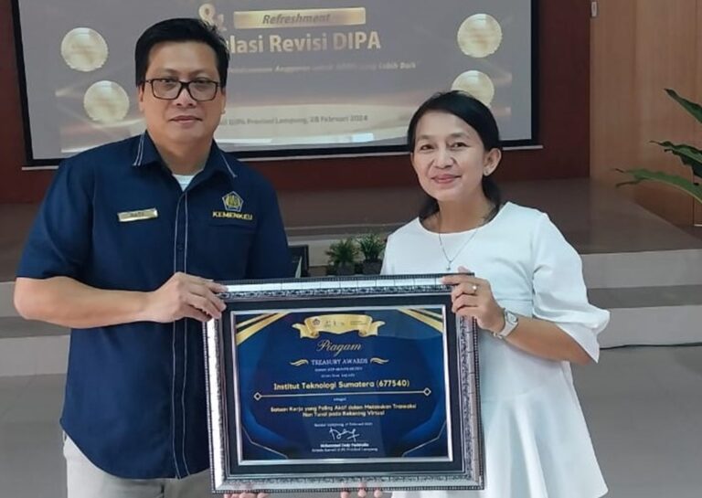 Itera Raih Penghargaan Satker Paling Aktif Lakukan Transaksi Non Tunai dari DJPb Provinsi Lampung